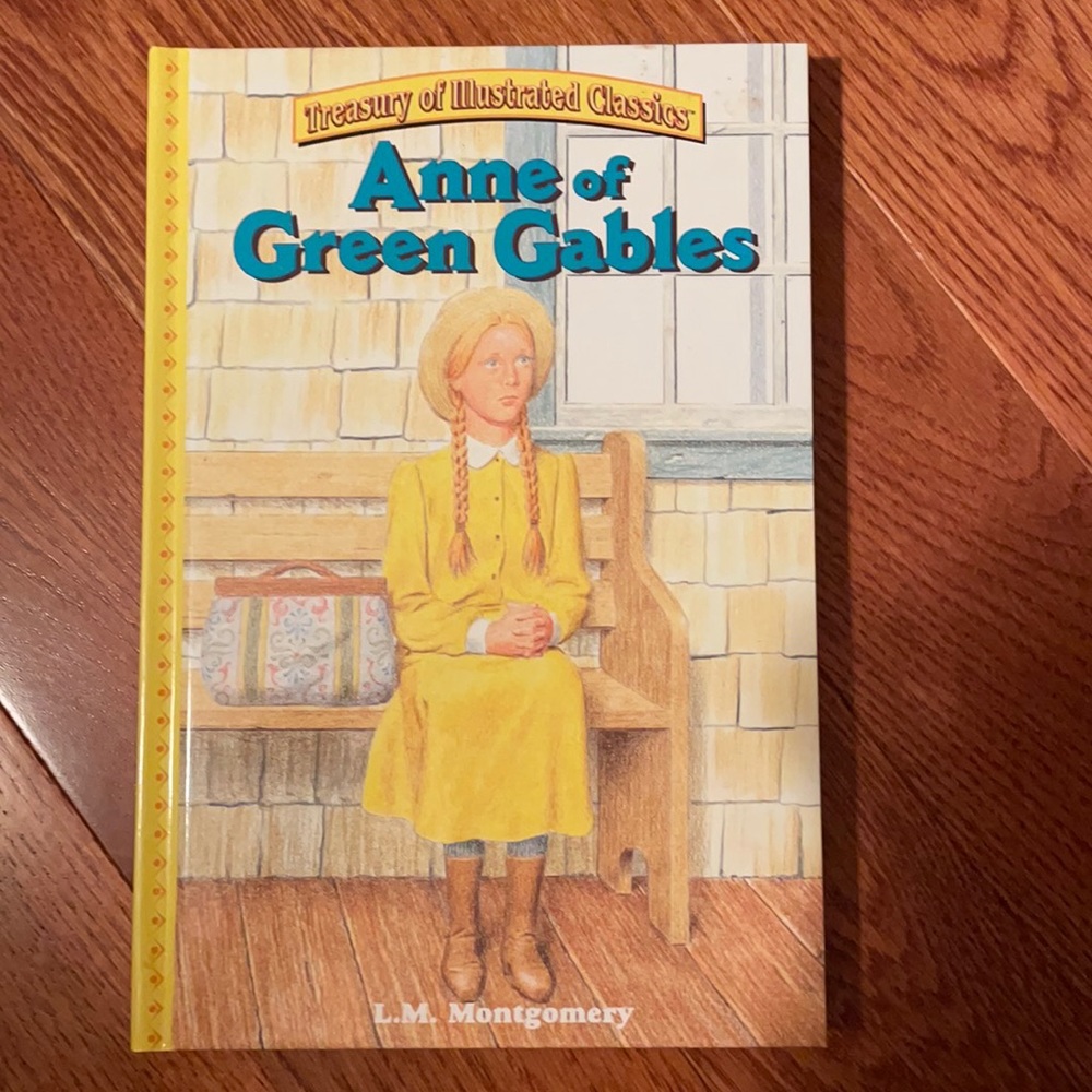 📚 Hardcover Anne of Green Gables by LM Montgomery